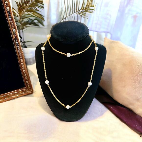 Gold Tone Faux Pearl Classic Timeless 29'' Opera Length Necklace-Rope Chain - Picture 6 of 7